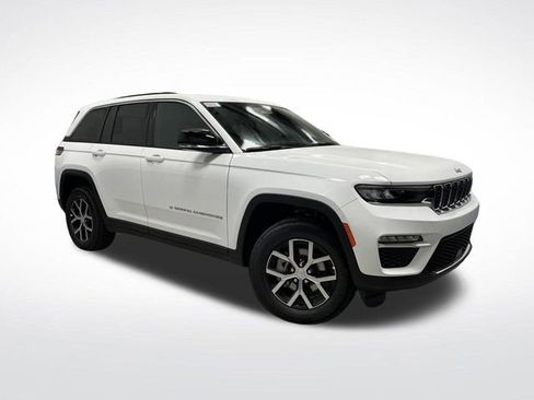 New 2025 Jeep Grand Cherokee Limited w/ Trailer Tow Package image 40