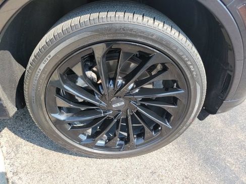 Certified 2025 Lincoln Aviator Reserve w/ Equipment Group 201A AWD/4WD image 21