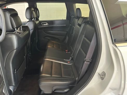 Certified 2022 Jeep Grand Cherokee Limited AWD/4WD image 35