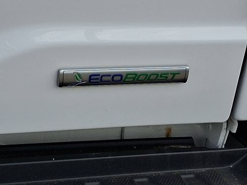 Certified 2022 Ford F150 XLT w/ Equipment Group 302A High image 29