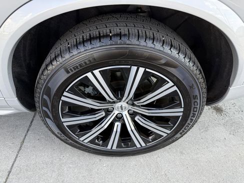 Used 2024 Volvo XC90 B6 Plus image 63