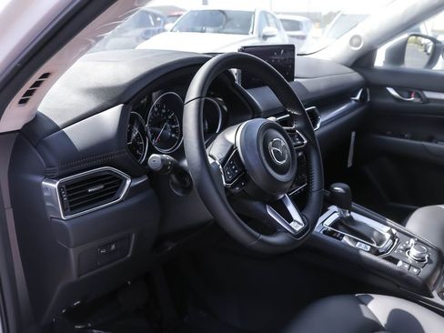 New 2025 MAZDA CX-5 AWD 2.5 S w/ Select Package image 4