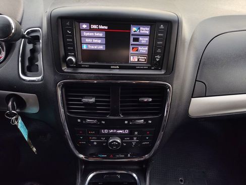 Used 2019 Dodge Grand Caravan GT image 8