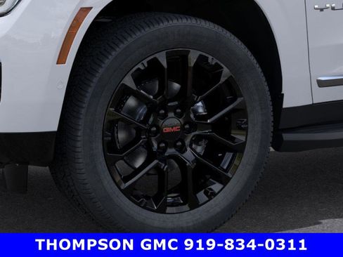 New 2026 GMC Yukon XL Elevation image 9