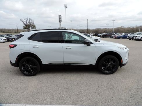 New 2026 Buick Envision Sport Touring image 4