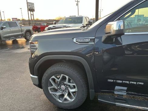 New 2026 GMC Sierra 1500 SLT w/ SLT Premium Plus Package image 2