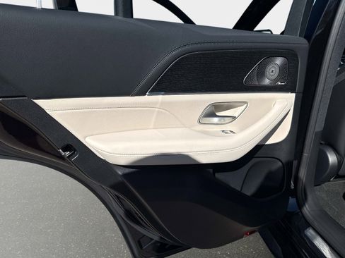 New 2026 Mercedes-Benz GLE 53 AMG 4MATIC Coupe image 12