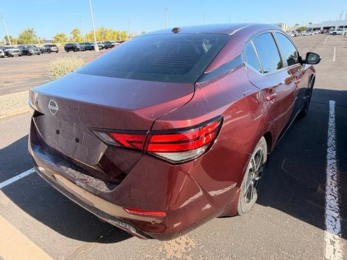Used 2025 Nissan Sentra SV w/ Trunk Package FWD image 5