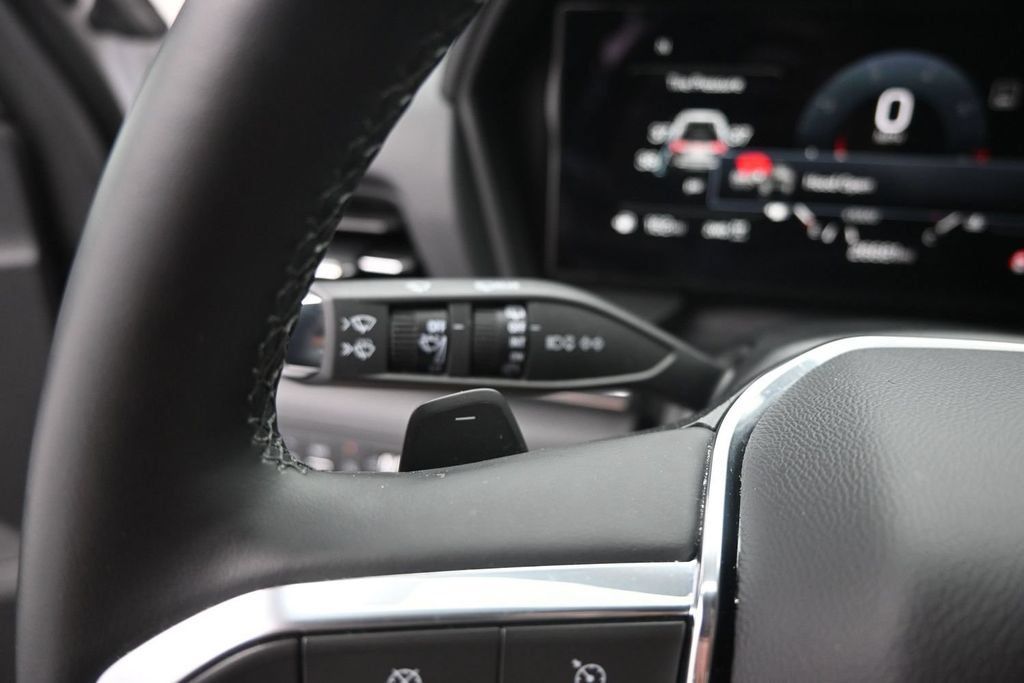 Used 2026 GMC Terrain Elevation AWD/4WD image 38