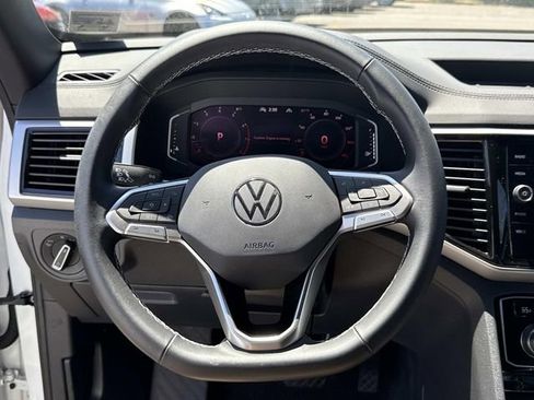 Used 2022 Volkswagen Atlas Cross Sport SE AWD/4WD image 18