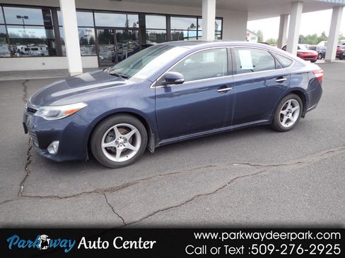Used 2015 Toyota Avalon Limited FWD image 1