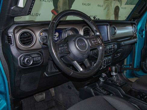 Used 2020 Jeep Wrangler Unlimited Sport AWD/4WD image 6