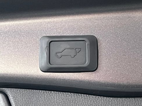 Used 2025 Toyota RAV4 XLE Premium w/ Weather Package AWD/4WD image 11