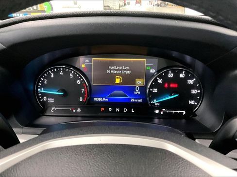 Used 2023 Ford Explorer XLT w/ Equipment Group 202A AWD/4WD image 26
