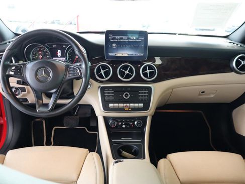 Used 2018 Mercedes-Benz CLA 250 image 16