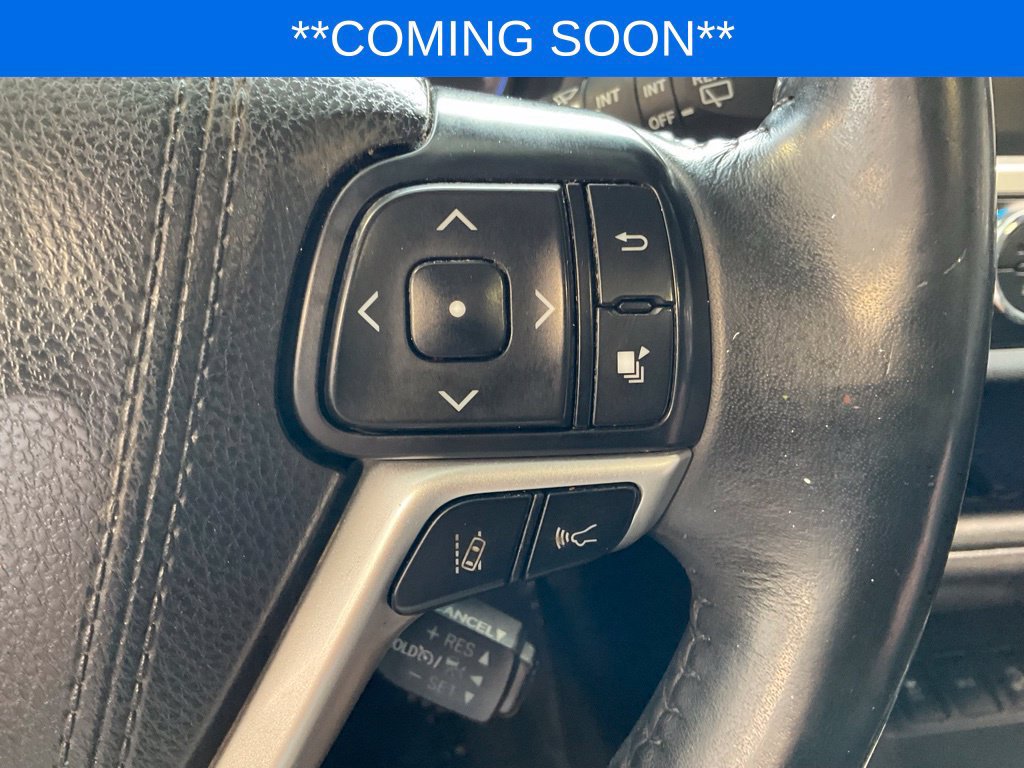 Used 2018 Toyota Highlander SE AWD/4WD image 12