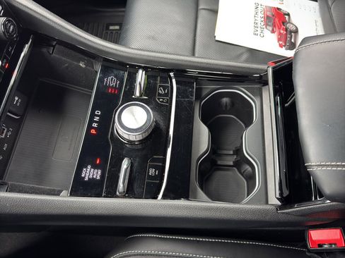 Certified 2022 Jeep Grand Cherokee Overland w/ Adv Protech Group III image 30