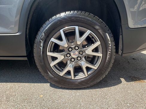 Used 2020 GMC Acadia SLE w/ Driver Convenience Package FWD image 27