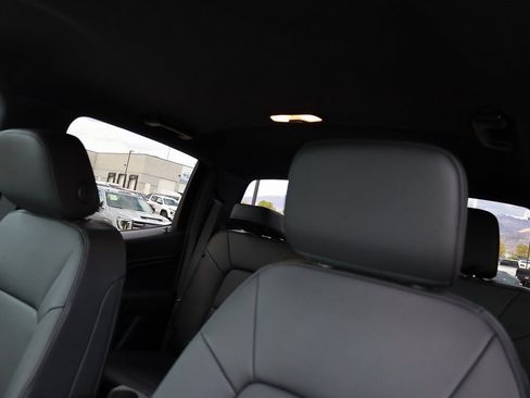 New 2026 GMC Canyon Elevation w/ Convenience Package image 17