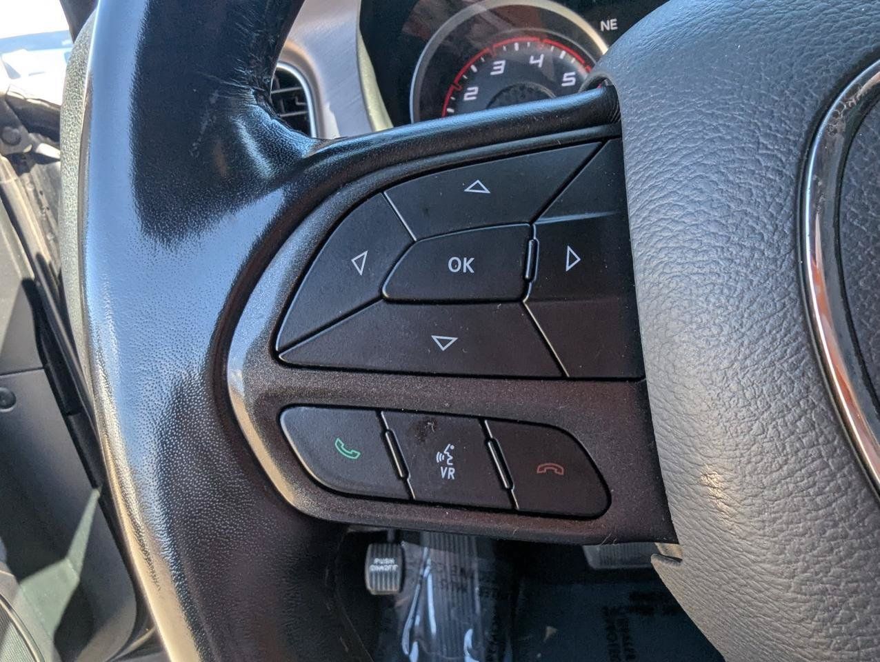 Used 2022 Dodge Charger SXT w/ Leather Interior Group RWD image 14