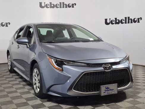 Used 2021 Toyota Corolla LE FWD image 1