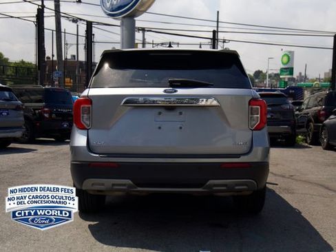Certified 2022 Ford Explorer XLT w/ Equipment Group 202A AWD/4WD image 4