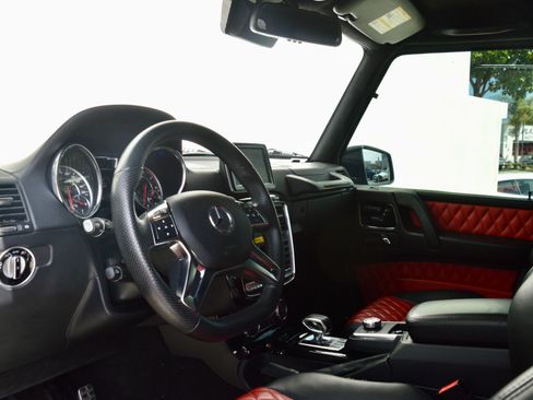 Used 2016 Mercedes-Benz G 63 AMG 4MATIC image 24