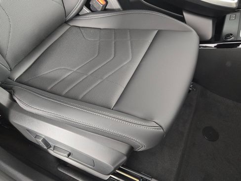 New 2026 BMW X1 xDrive28i image 18