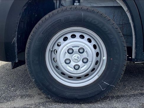 New 2024 RAM ProMaster 3500 w/ Delivery Van Package image 12