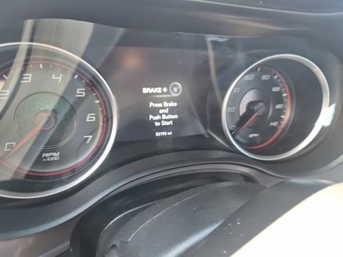 Used 2023 Dodge Charger SXT image 15