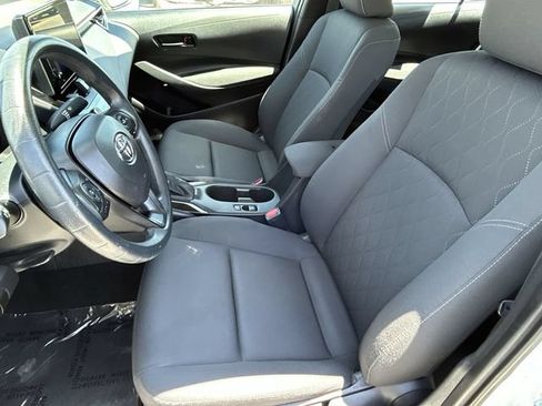 Used 2023 Toyota Corolla LE FWD image 18