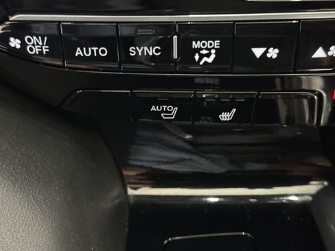 Used 2022 Acura MDX SH-AWD w/ Technology Package image 40