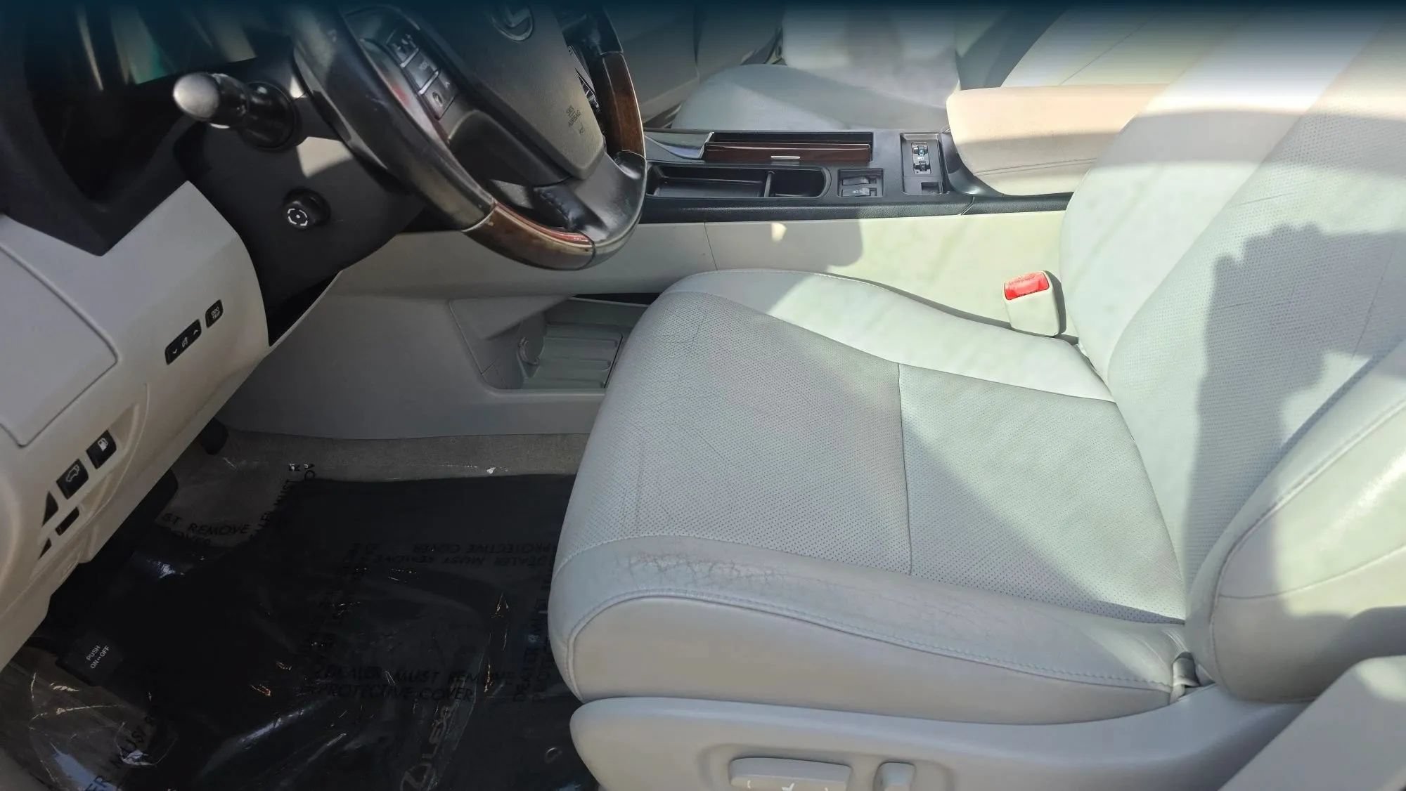 Used 2011 Lexus RX 350 2WD w/ Premium Pkg image 12