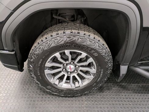 Used 2023 GMC Sierra 1500 AT4 w/ AT4 Preferred Package image 7