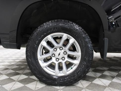 Used 2024 Chevrolet Silverado 1500 RST AWD/4WD image 47