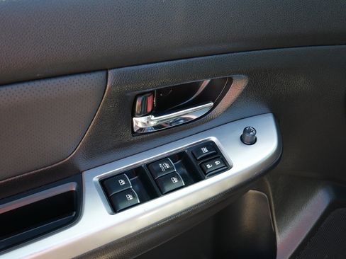 Used 2016 Subaru Crosstrek 2.0i Limited image 20