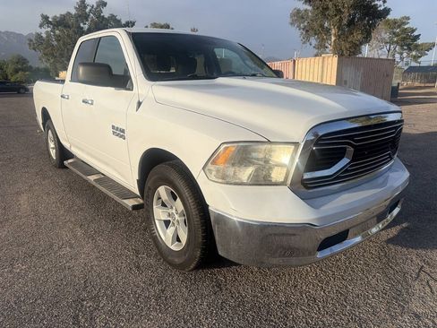 Used 2018 RAM 1500 Classic SLT RWD image 9