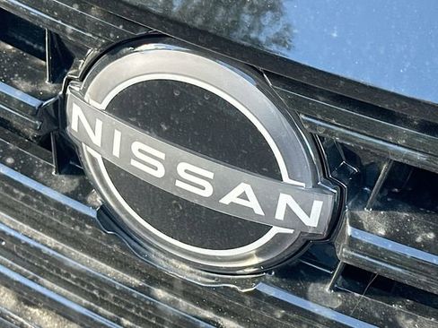 New 2025 Nissan Versa SV w/ Trunk Package image 19