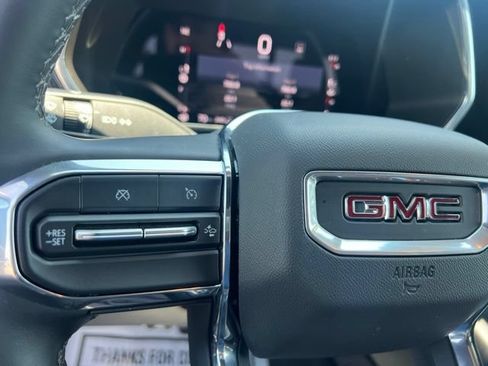 Used 2023 GMC Canyon Elevation w/ Elevation Premium Package AWD/4WD image 25