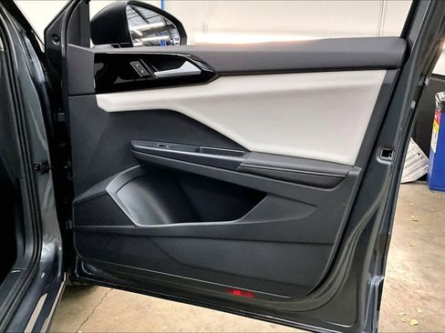 New 2026 Volkswagen Taos S image 27