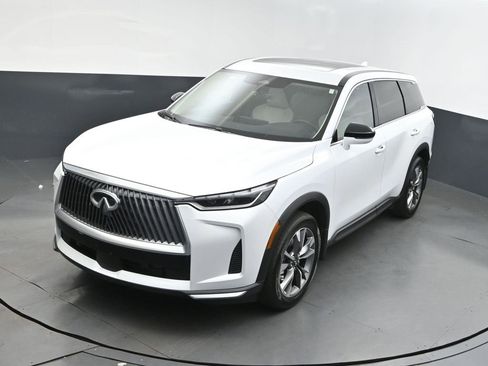 Certified 2026 INFINITI QX60 Pure w/ Cargo Package image 32