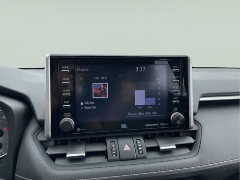 Used 2019 Toyota RAV4 XLE Premium w/ Cold Weather Package AWD/4WD image 27