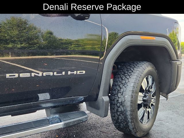 Used 2025 GMC Sierra 2500 Denali w/ Denali Reserve Package AWD/4WD image 19