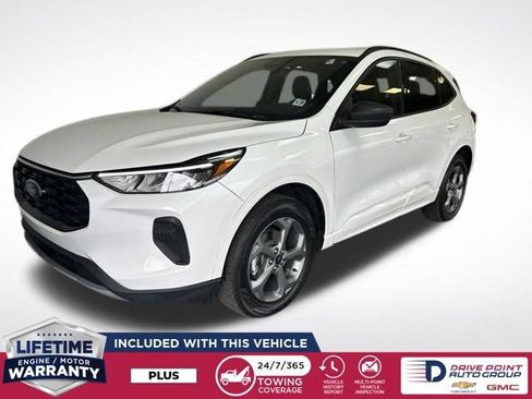 Used 2023 Ford Escape ST-Line AWD/4WD image 4