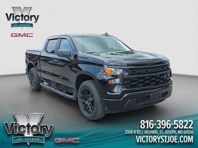 Used 2025 Chevrolet Silverado 1500 Custom w/ Turbomax Blackout Package