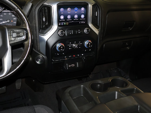 Used 2020 GMC Sierra 1500 Elevation w/ Elevation Value Package AWD/4WD image 17