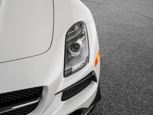 Used 2014 Mercedes-Benz SLS AMG Black Series image 47