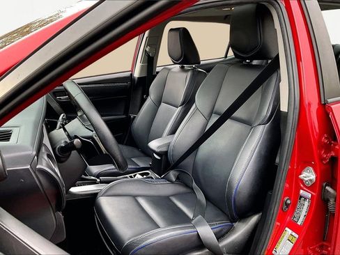 Used 2019 Toyota Corolla XSE image 20