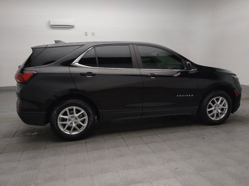 Used 2023 Chevrolet Equinox LT w/ Driver Convenience Package AWD/4WD image 10