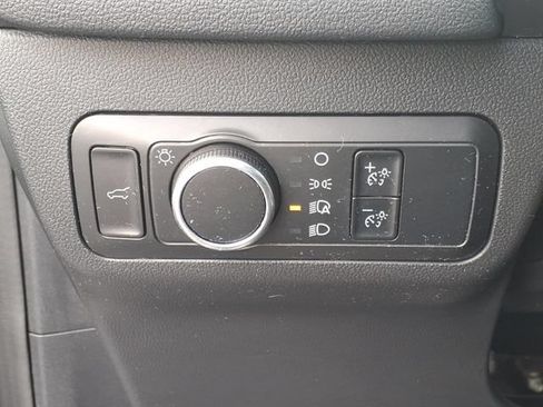 Certified 2024 Ford Escape ST-Line w/ Tech Pack #1 AWD/4WD image 17